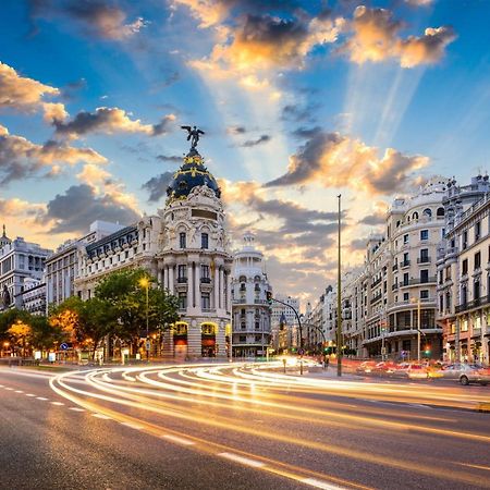 Apartamentos Felipe IV Plaza Mayor Madrid Buitenkant foto